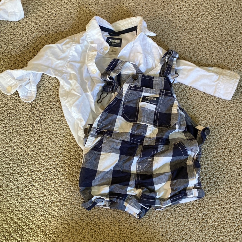 Osh Kosh Bgosh 2 piece baby set